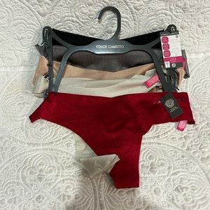 Vince Camuto 5‎ pack no show thongs, size medium, NWT